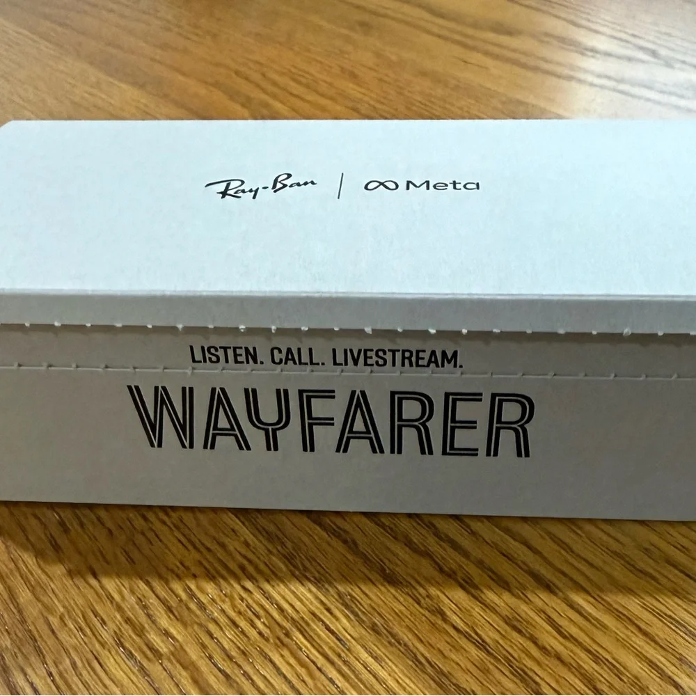 Ray-Ban Black Wayfarer Meta Sunglasses - Picture 2 of 5